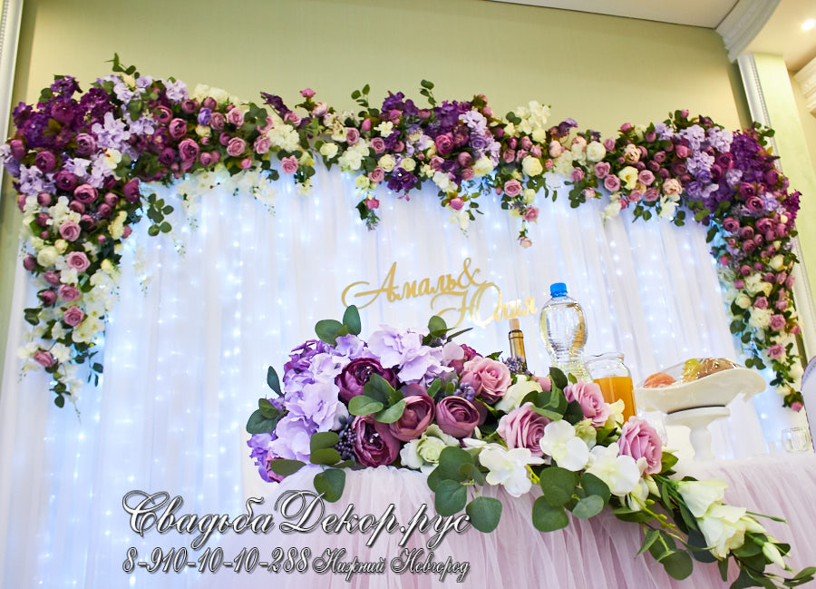Свадебные цветочные композиции для декора кафе Чинар заказать купить недорого